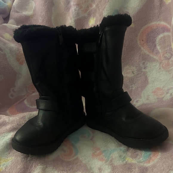 Dream Pairs Black Kids Boots - Picture 4 of 7